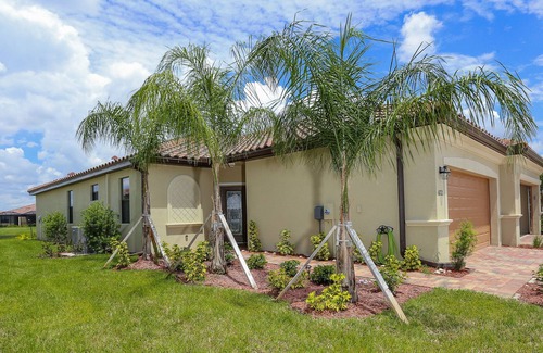 Bradenton Villa | River Strand Villa, This Putt's For You