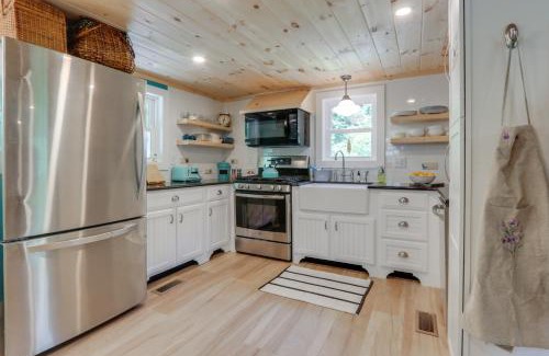 Huntingdon House | River Views and Boat Launch Access Huntingdon Home