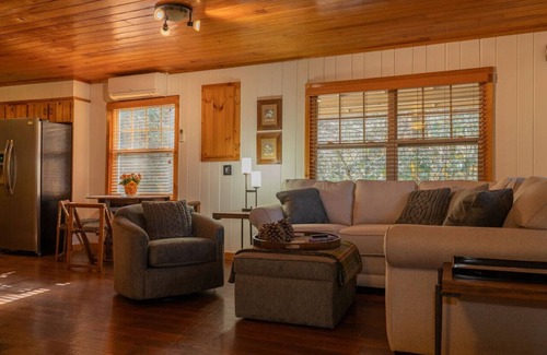 Blue Ridge Apartment | River Zen, A Toccoa River Retreat