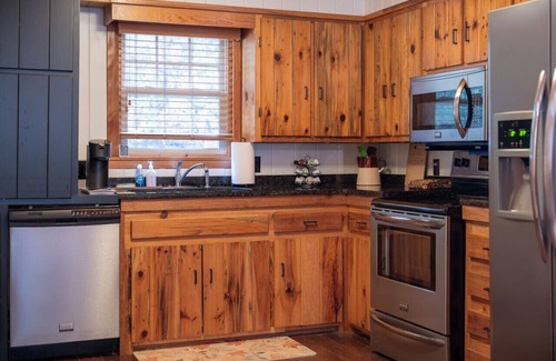 Blue Ridge Apartment | River Zen, A Toccoa River Retreat