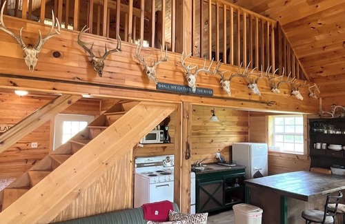 Van Buren Cabin | Riverfront Adventure Cabin