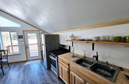 Sterling Cabin | Riverfront Cabin, 2 Bedrooms, Kenai River