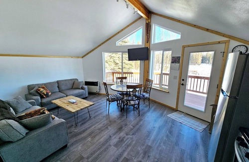 Sterling Cabin | Riverfront Cabin, 2 Bedrooms, Kenai River