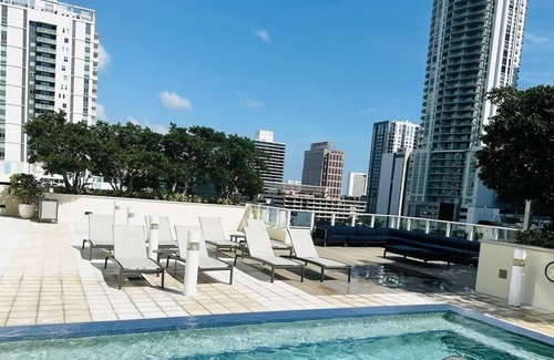 Riverwalk Fort Lauderdale Apartment | Riverfront Luxury Heart of Downtown Ft Lauderdale