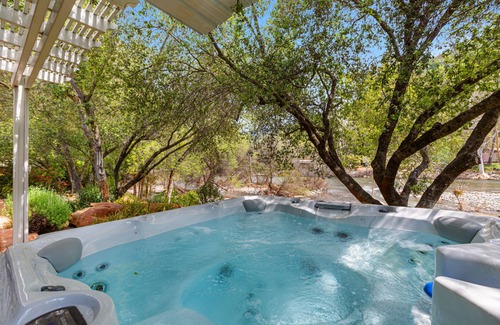 Three Rivers House | Riverfront Paradise at Redrock Villa