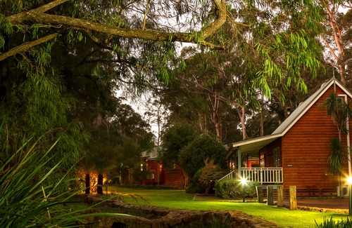 Margaret River Hotel | Riverglen Chalets