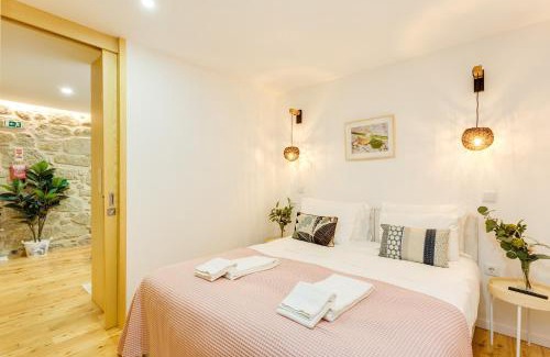 Uniao de Freguesias do Centro Apartment | Riverside 2 Bedroom Apartment by DA'HOME