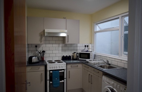 Dartmouth Apartment | Riverside 2 - Two Bedroom Apartment, Sleeps 6