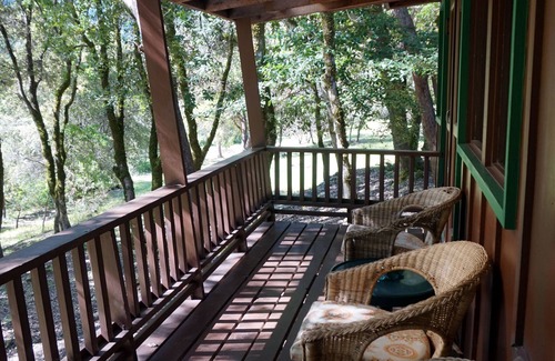 Orleans Cabin | Riverside Cabins in the Klamath Mountains