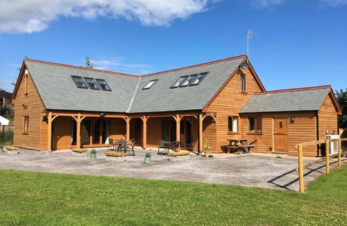 Old Cleeve House | Riverside Lodge, Watchet