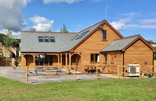 Old Cleeve House | Riverside Lodge, Watchet