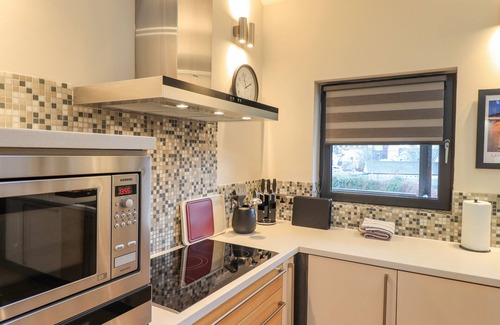 Keswick Cottage | Riverside Park 5