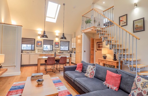 Keswick Cottage | Riverside Park 5