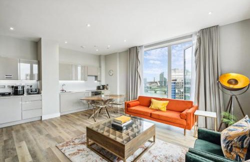 St. Mary's Park Apartment | Riverside Penthouse - Battersea