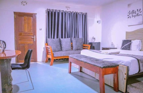 Nanyuki Hotel | Riverside Villas Nanyuki