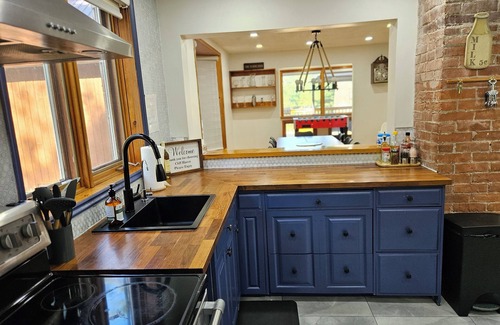 Port Sydney Cottage | Riverview Cottage With A Beautiful Riverview