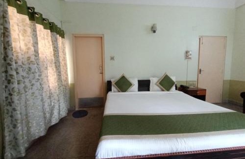 Sualkuchi House | Riverview Guest House