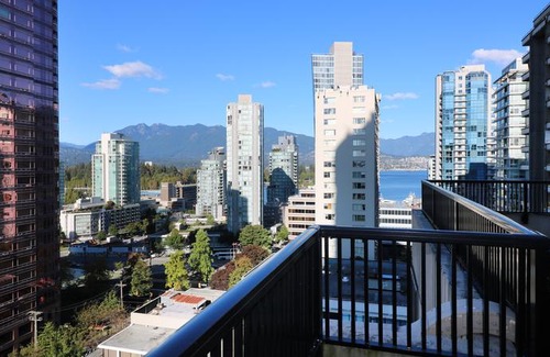 West End Apartment | Riviera Hotel on Robson Downtown Vancouver