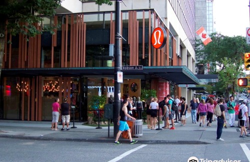 West End Hotel | Riviera Hotel on Robson Downtown Vancouver