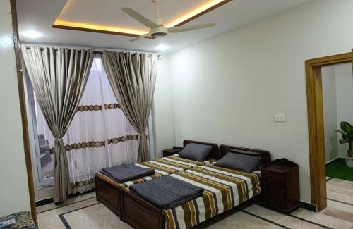 Khyber Pakhtunkhwa Apartment | RMT Residencia full basement