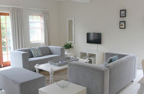 Robberg Beach House | Robberg Beach Lodge - Lion Roars Hotels & Lodges