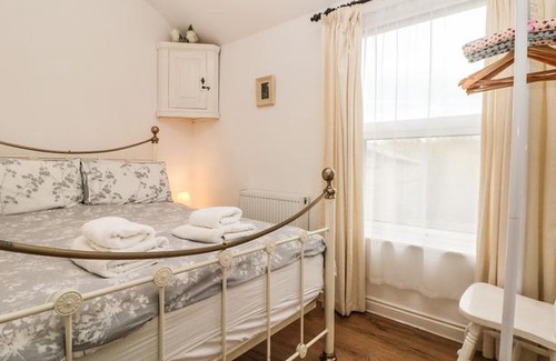Buxton Cottage | Robin's Roost, Buxton