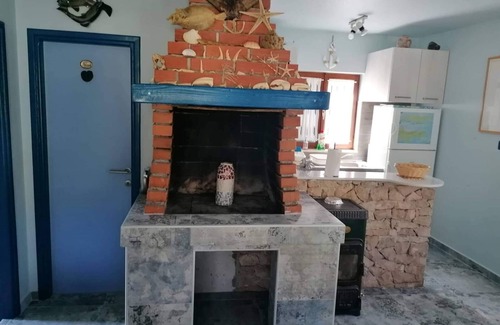 Tkon House | Robinson home in Tkon with Seaview, Terrace, WIFI (3437-1)