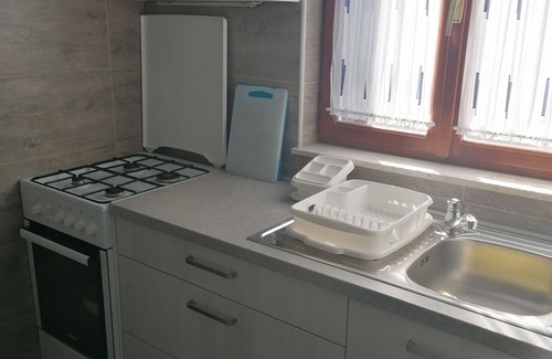 Tkon House | Robinson home in Tkon with Seaview, Terrace, WIFI (3437-1)
