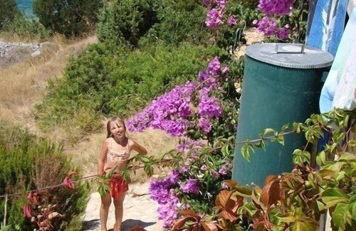 Tkon Apartment | Robinson's vacation right by the sea in Croatia Wonderful vacation for a couple