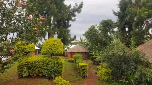 Sipi House | Rock garden Sipi