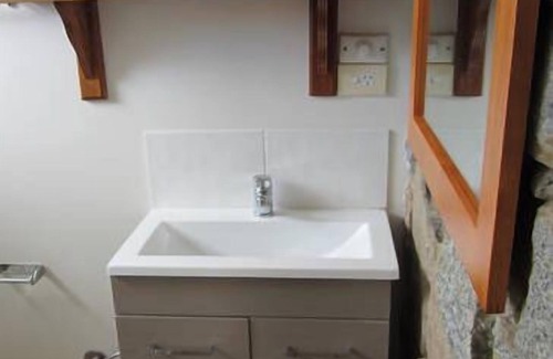 Jindabyne Apartment | Rock On - Studio Apartment
