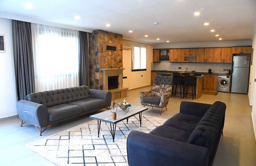 Fethiye City Center Villa | Rock Villages Apart House