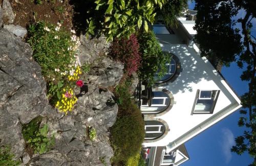 Kenmare House | Rockcrest House