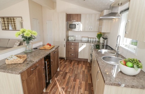 Runswick Bay Cabin | Rockpool Retreat in Saltburn-by-the-Sea