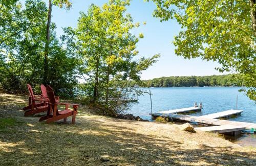 Oakland House | Rockwell: New w/Dock Slip, Hot Tub, Lake Access, Dog Friendly