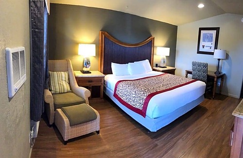 Flagstaff Hotel | Rodeway Inn Flagstaff East Route 66