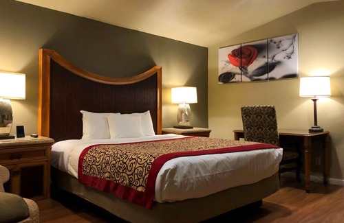 Flagstaff Hotel | Rodeway Inn Flagstaff