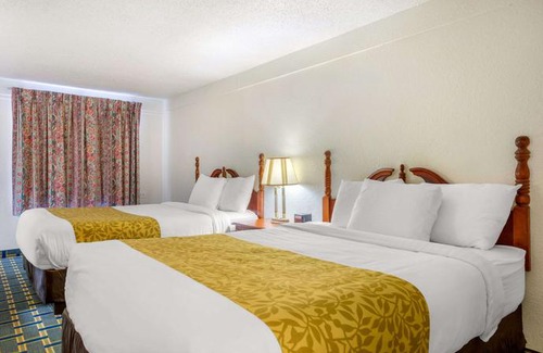 Hilliard Hotel | Rodeway Inn Hilliard/Columbus