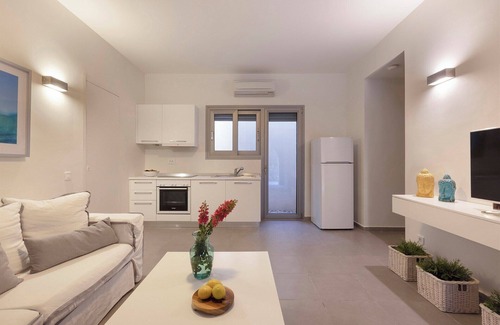 Kilada Villa | Roellia - Six Bedroom Villa, Sleeps 12