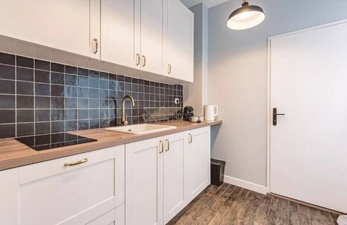 Courlancy Apartment | Roi soleil, facing the Cathedral (2G)