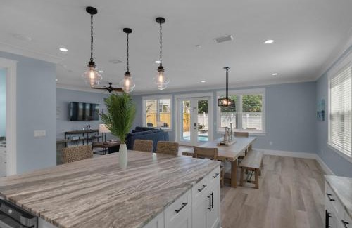 Crystal Beach House | Rolling Tides by Newman-Dailey