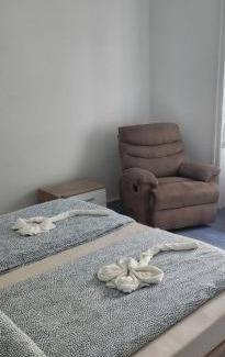 Erzsebetfalva Apartment | Rom Apartman