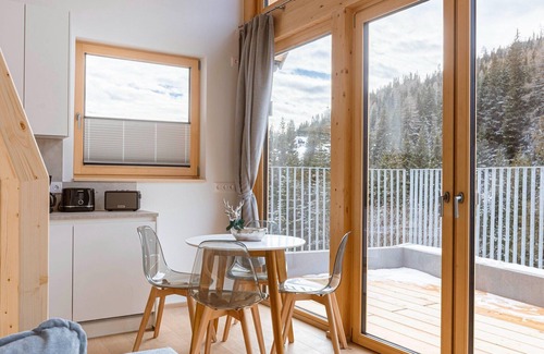 Schonberg House | Romantic Alpine Chalet for Two
