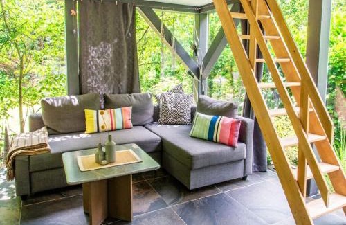 Arzheim Apartment | Romantic apartment with balcony
