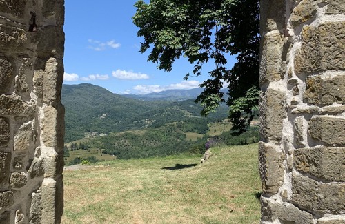 Varese Ligure Cottage | Romantic cottage with private spa