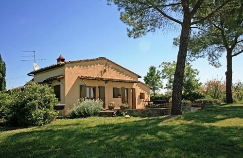 San Gimignano Cottage | Romantic cottage stunning views over San Gimignano Ideal for couples & families