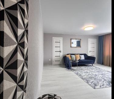 Narva Apartment | Romantic Flat near Fama Bus Station