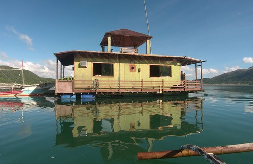 Coron Boat Rental | Romantic Floating Villa w/365 upper deck view— In Paridise!