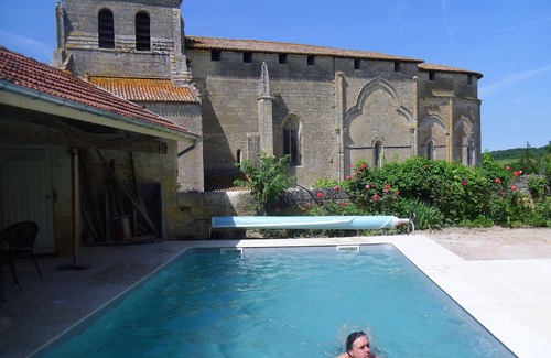 Pujols Villa | Romantic Gite & own pool, on hillside nr Saint Emilion with stunning panoramas