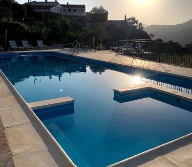 Laroya House | Romantic house for 2 or 4 people with jacuzzi